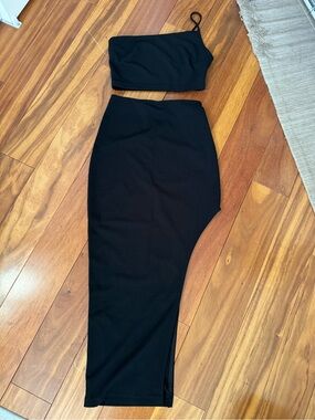 Lulus Two-piece Set • One Strap Crop Top & Midi Skirt With High Slit